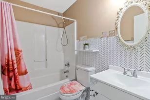 6806 Hawthorne St, Landover, MD 20785 - Photo 8