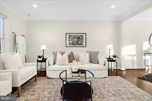 9008 Townsend Ln, Clinton, MD 20735 - Photo 6