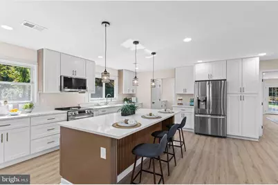 719 Manning Road E, Accokeek, MD 20607 - Photo 2