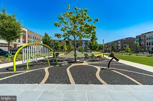 2705 Evansgreen Dr, Suitland, MD 20746 - Photo 34