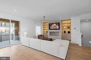 16013 Hyde Pk Pl, Bowie, MD 20716 - Photo 4