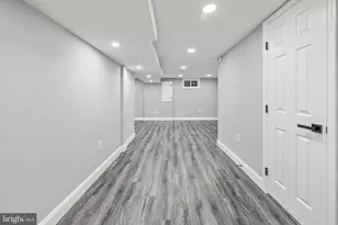 8405 58th Ave, College Park, MD 20740 - Photo 22