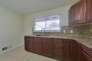 3105 Bellbrook Ct, Temple Hills, MD 20748 - Photo 4