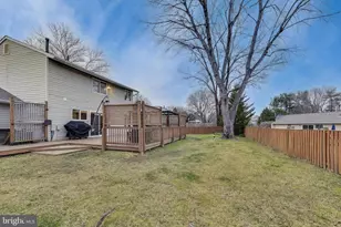 15510 Peach Walker Dr, Bowie, MD 20716 - Photo 28