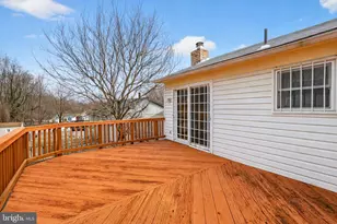 4901 Iverson Pl, Temple Hills, MD 20748 - Photo 36