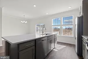 5201 Manor Park Dr, Upper Marlboro, MD 20772 - Photo 14