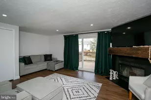 905 Pleasant Hill Ln, Bowie, MD 20716 - Photo 4