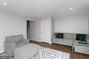 905 Pleasant Hill Ln, Bowie, MD 20716 - Photo 6