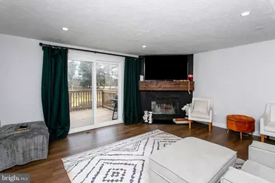 905 Pleasant Hill Lane, Bowie, MD 20716 - Photo 8