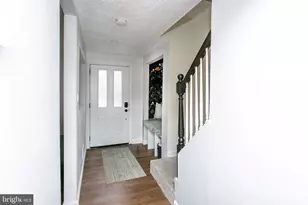 905 Pleasant Hill Ln, Bowie, MD 20716 - Photo 12