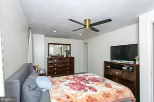 905 Pleasant Hill Ln, Bowie, MD 20716 - Photo 16