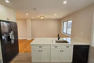 4904 Shopton Dr, Temple Hills, MD 20748 - Photo 8