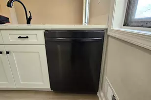 4904 Shopton Dr, Temple Hills, MD 20748 - Photo 16