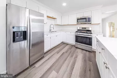 5304 Woodland Boulevard, Oxon Hill, MD 20745 - Photo 12