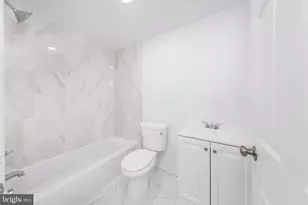 5304 Woodland Blvd, Oxon Hill, MD 20745 - Photo 16