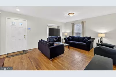 4721 Rollingdale Way, Capitol Heights, MD 20743 - Photo 4