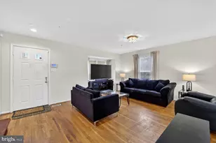 4721 Rollingdale Way, Capitol Heights, MD 20743 - Photo 4