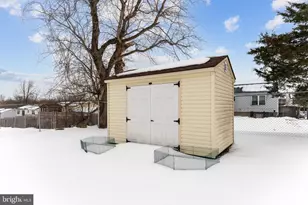 612 Pearse Ln, Upper Marlboro, MD 20774 - Photo 36