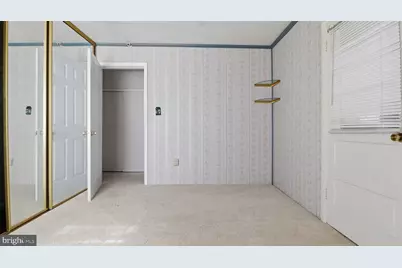 6914 Elkins Avenue, Oxon Hill, MD 20745 - Photo 8