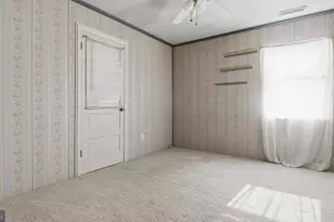 6914 Elkins Ave, Oxon Hill, MD 20745 - Photo 24