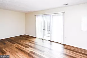 2115 N Anvil Ln, Temple Hills, MD 20748 - Photo 16