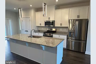 2823 Toles Park Drive, Suitland, MD 20746 - Photo 6