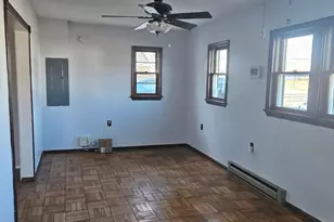 905 Lindsay Rd, Oxon Hill, MD 20745 - Photo 8