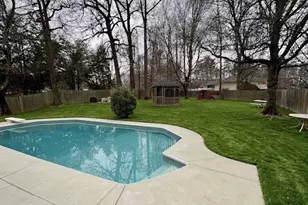 6807 Robinia Rd, Temple Hills, MD 20748 - Photo 8