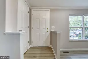 4719 Springmaid Ln, Oxon Hill, MD 20745 - Photo 2