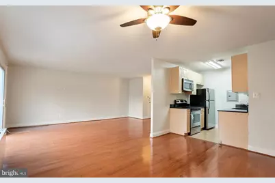 5601 Parker House Terrace #418, Hyattsville, MD 20782 - Photo 12