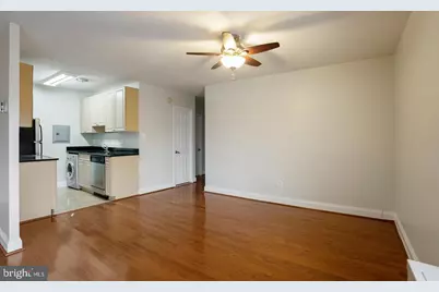5601 Parker House Terrace #418, Hyattsville, MD 20782 - Photo 10