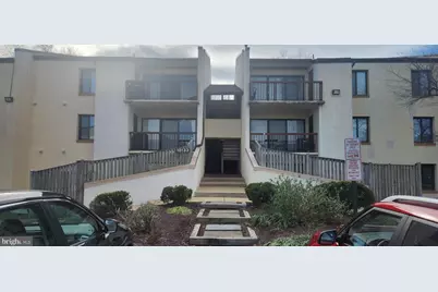 10133 Prince Place #402, Upper Marlboro, MD 20774 - Photo 2