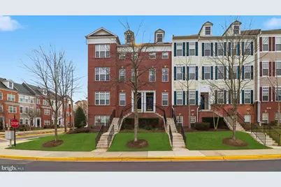 5569 Lanier Avenue #379, Suitland, MD 20746 - Photo 1