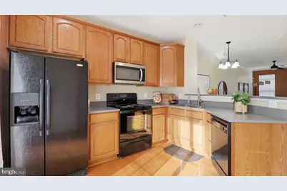 5569 Lanier Avenue #379, Suitland, MD 20746 - Photo 10