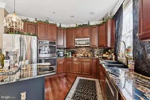 4206 Huntchase Dr, Bowie, MD 20720 - Photo 10