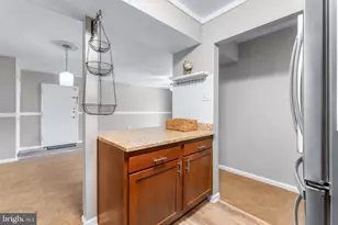 10103 Prince Pl, Upper Marlboro, MD 20774 - Photo 12