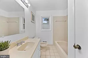 7212 Beltz Dr, District Heights, MD 20747 - Photo 12