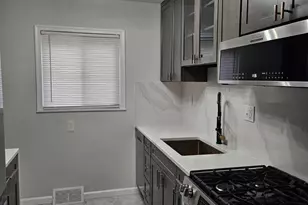 606 Sisalbed Ct, Capitol Heights, MD 20743 - Photo 6