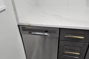 606 Sisalbed Ct, Capitol Heights, MD 20743 - Photo 10