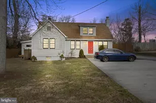 9226 Fowler Ln, Lanham, MD 20706 - Photo 2