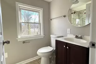 5819 Crown St, Capitol Heights, MD 20743 - Photo 14