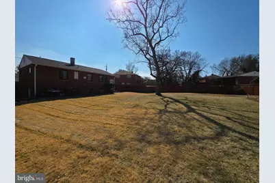 7225 Dominion Drive, Oxon Hill, MD 20745 - Photo 12