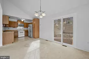 6804 Zook Pl, Riverdale, MD 20737 - Photo 12