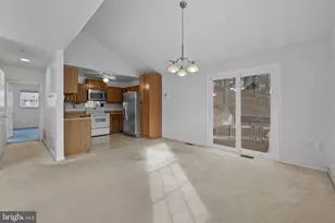 6804 Zook Pl, Riverdale, MD 20737 - Photo 10