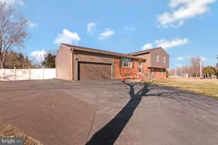 15937 Livingston Rd, Accokeek, MD 20607 - Photo 2