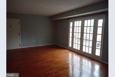 3803 Swann #304, Suitland, MD 20746 - Photo 6