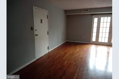 3803 Swann #304, Suitland, MD 20746 - Photo 4