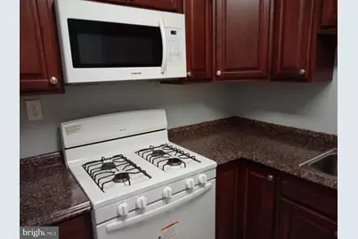 3803 Swann #304, Suitland, MD 20746 - Photo 8