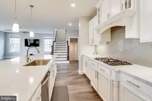 13719 Hebron Ln, Upper Marlboro, MD 20774 - Photo 18