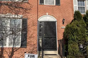 1033 Higgins Way, Hyattsville, MD 20782 - Photo 2